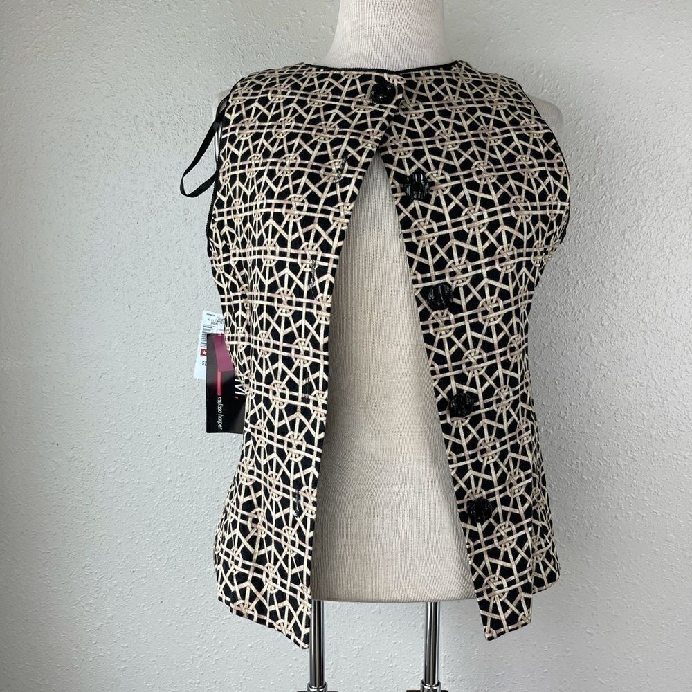 NWT M.H.M. Women’s Top Size 8